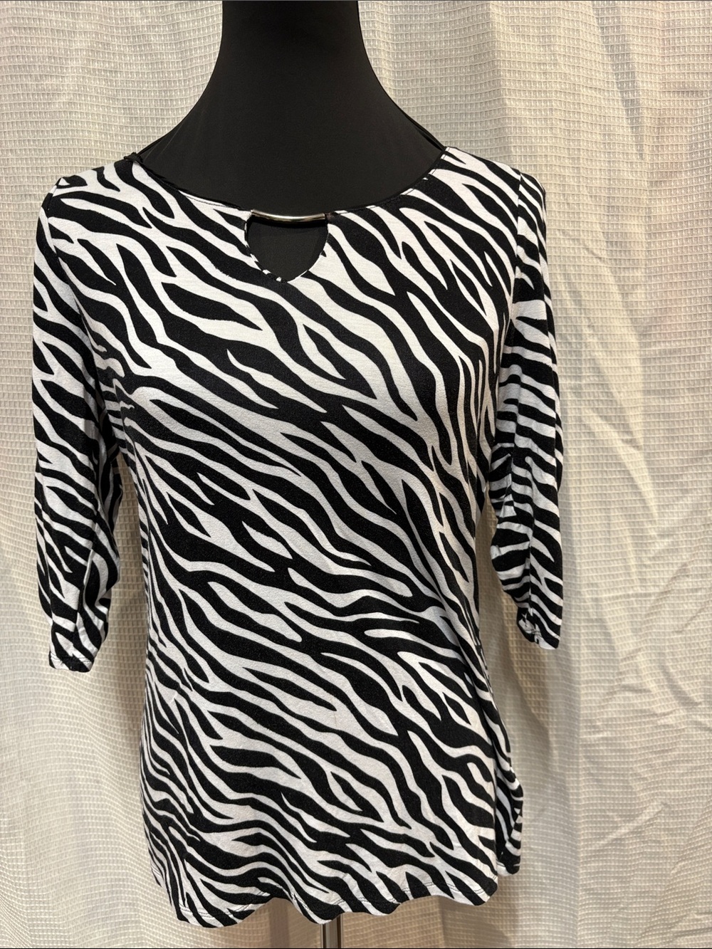 Zebra Print Women's Keyhole Top - Black & White